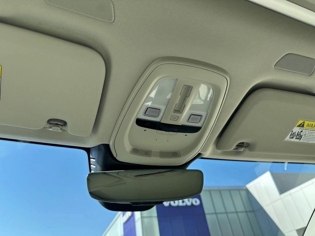 new 2026 Volvo XC60 car, priced at $63,935