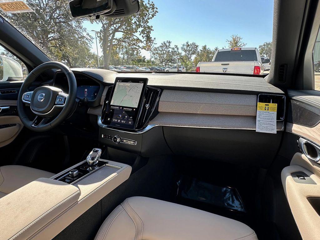new 2026 Volvo XC90 car, priced at $73,930