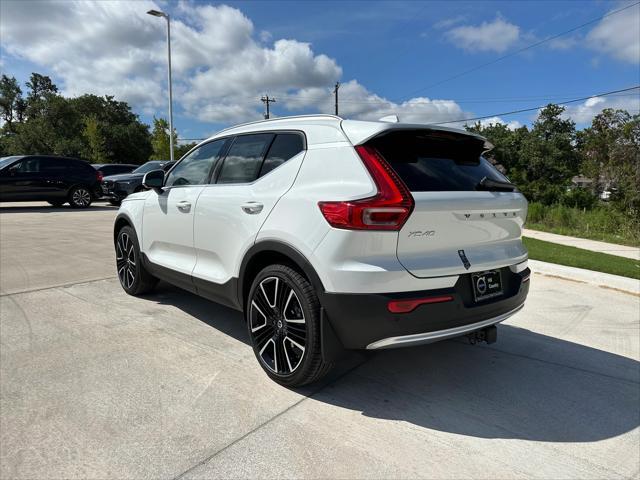 new 2025 Volvo XC40 car, priced at $58,830