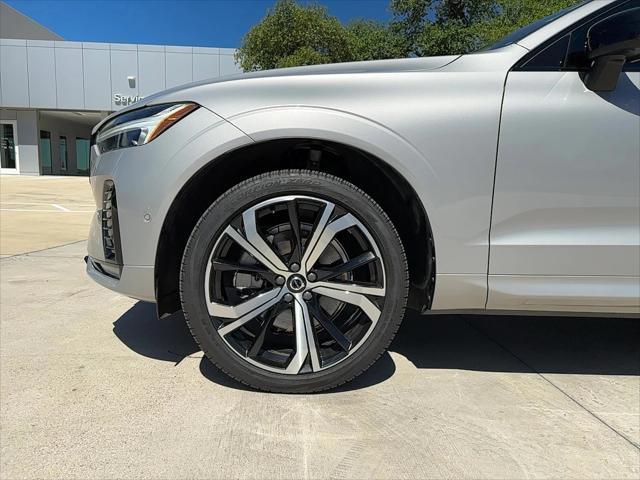 used 2022 Volvo XC60 car, priced at $47,700