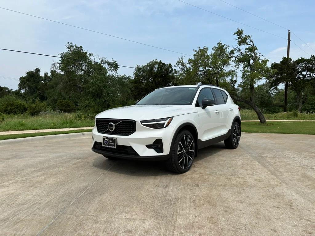 used 2024 Volvo XC40 car, priced at $44,970