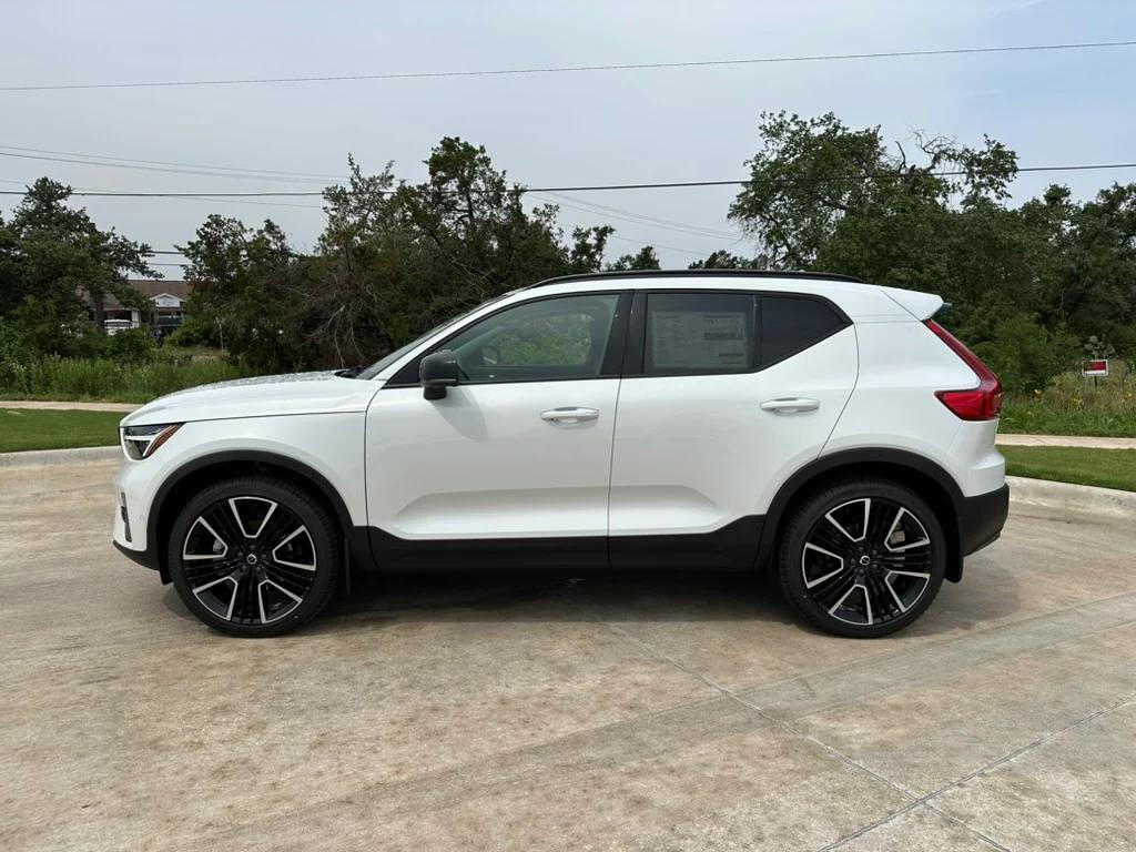 used 2024 Volvo XC40 car, priced at $44,970