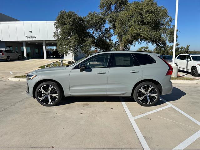 new 2025 Volvo XC60 car, priced at $60,635