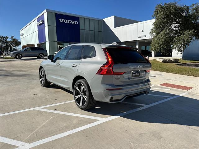 new 2025 Volvo XC60 car, priced at $60,635