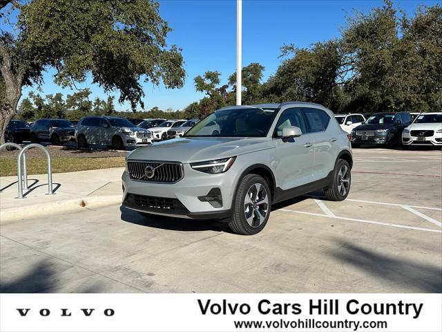 new 2025 Volvo XC40 car, priced at $46,795