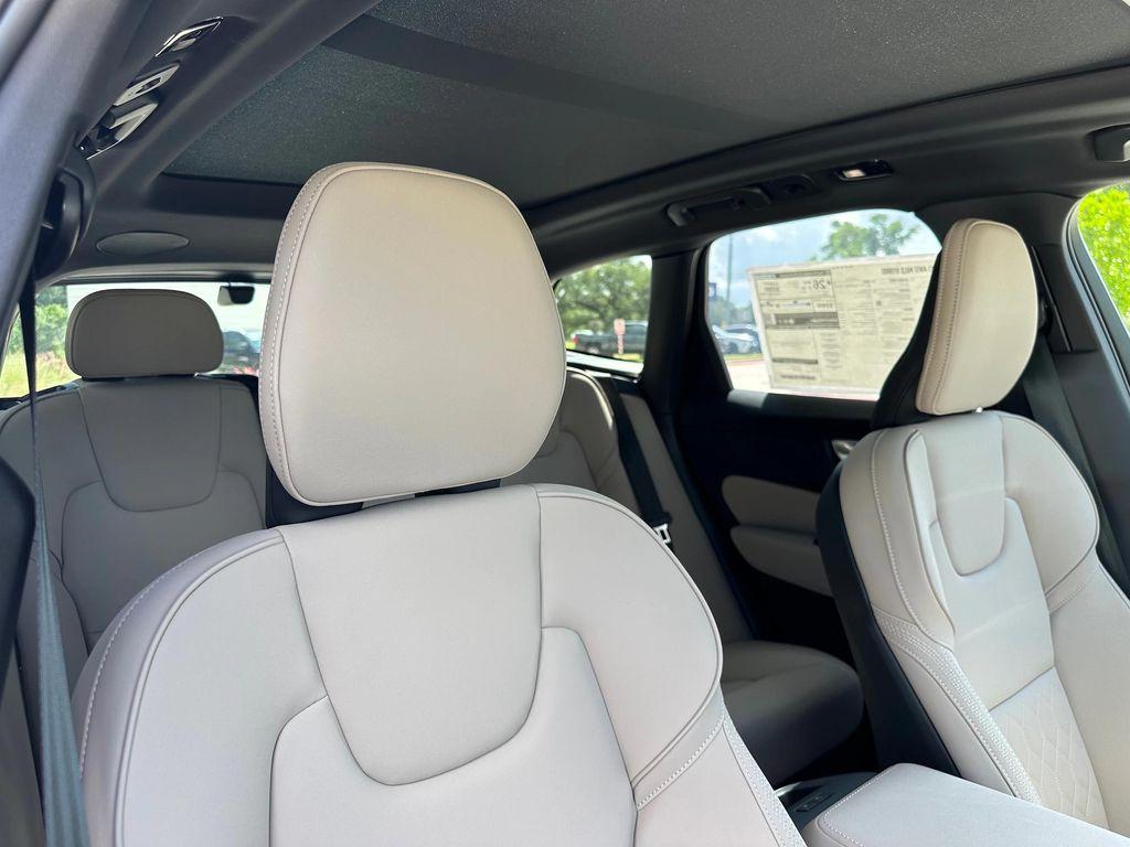 new 2026 Volvo XC60 car, priced at $60,830