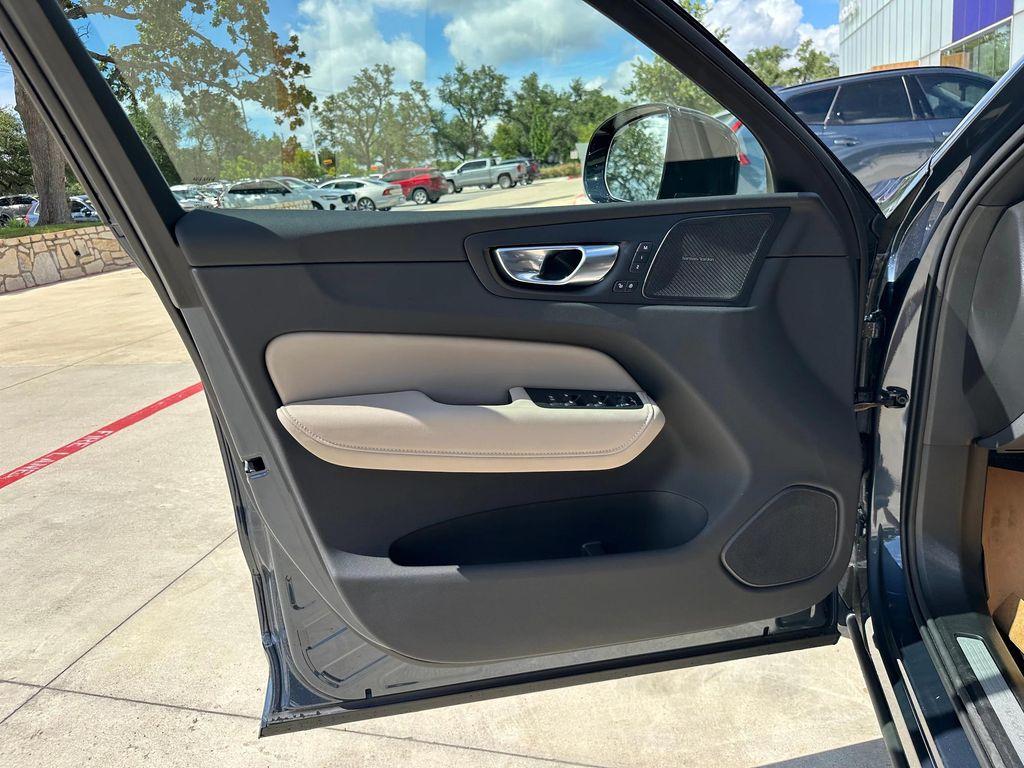 new 2026 Volvo XC60 car, priced at $60,830