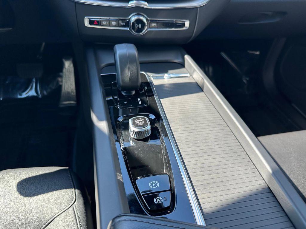 used 2023 Volvo XC60 car, priced at $34,470