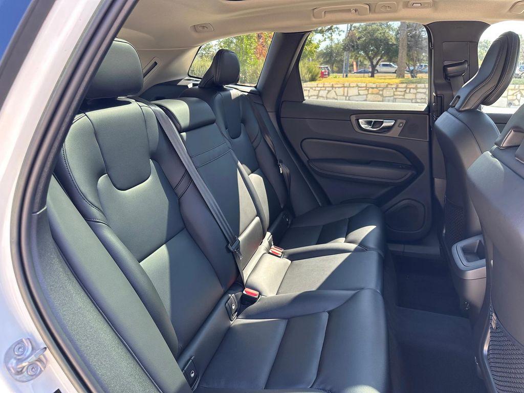 used 2023 Volvo XC60 car, priced at $34,470