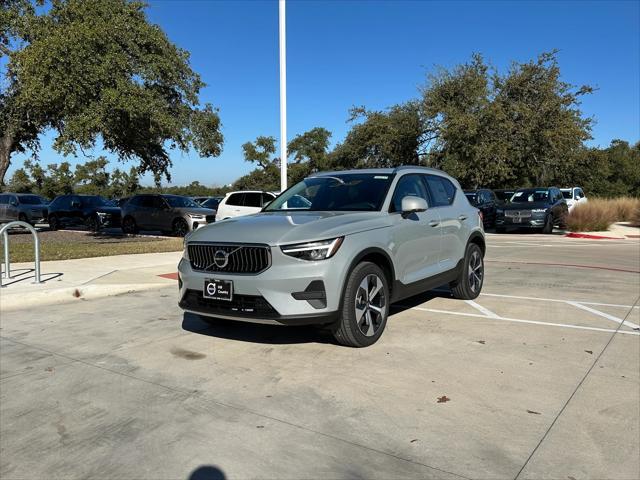 new 2025 Volvo XC40 car, priced at $45,465