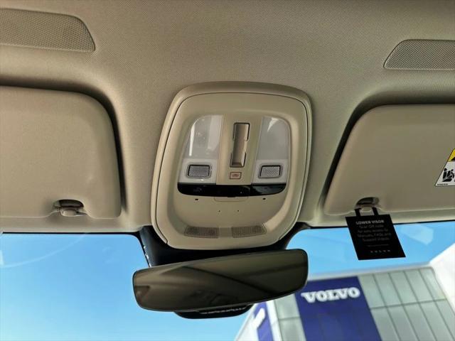 new 2025 Volvo XC60 car, priced at $55,360