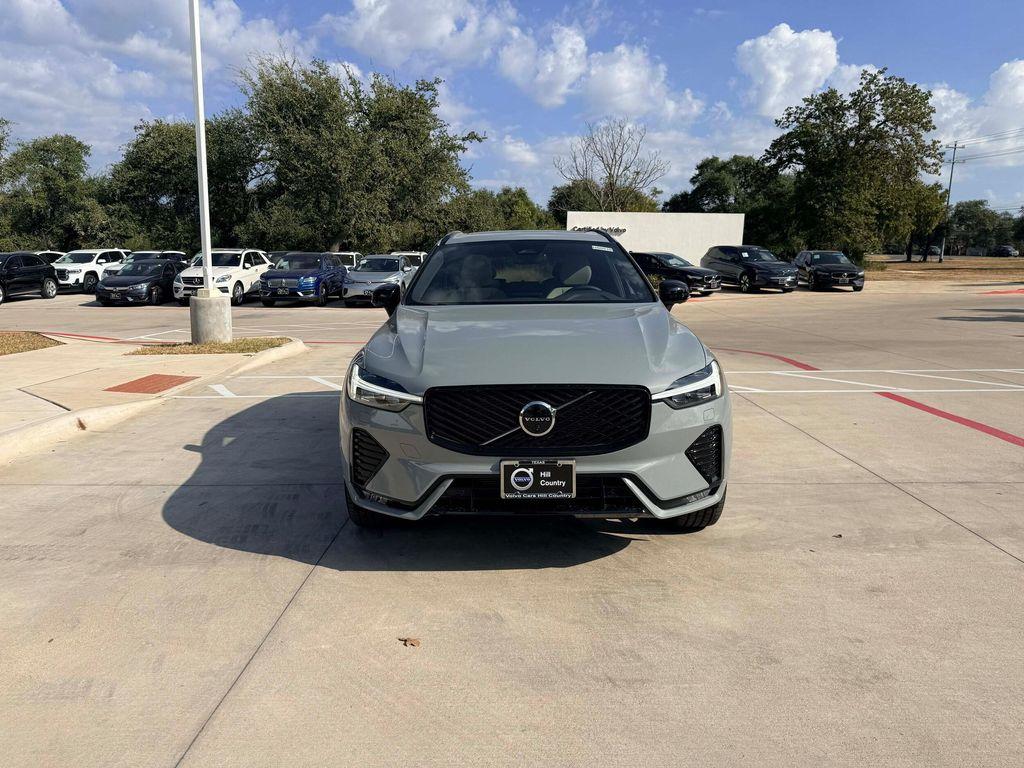 new 2026 Volvo XC60 car, priced at $57,985