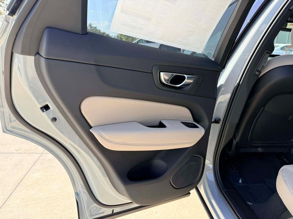 new 2026 Volvo XC60 car, priced at $57,985