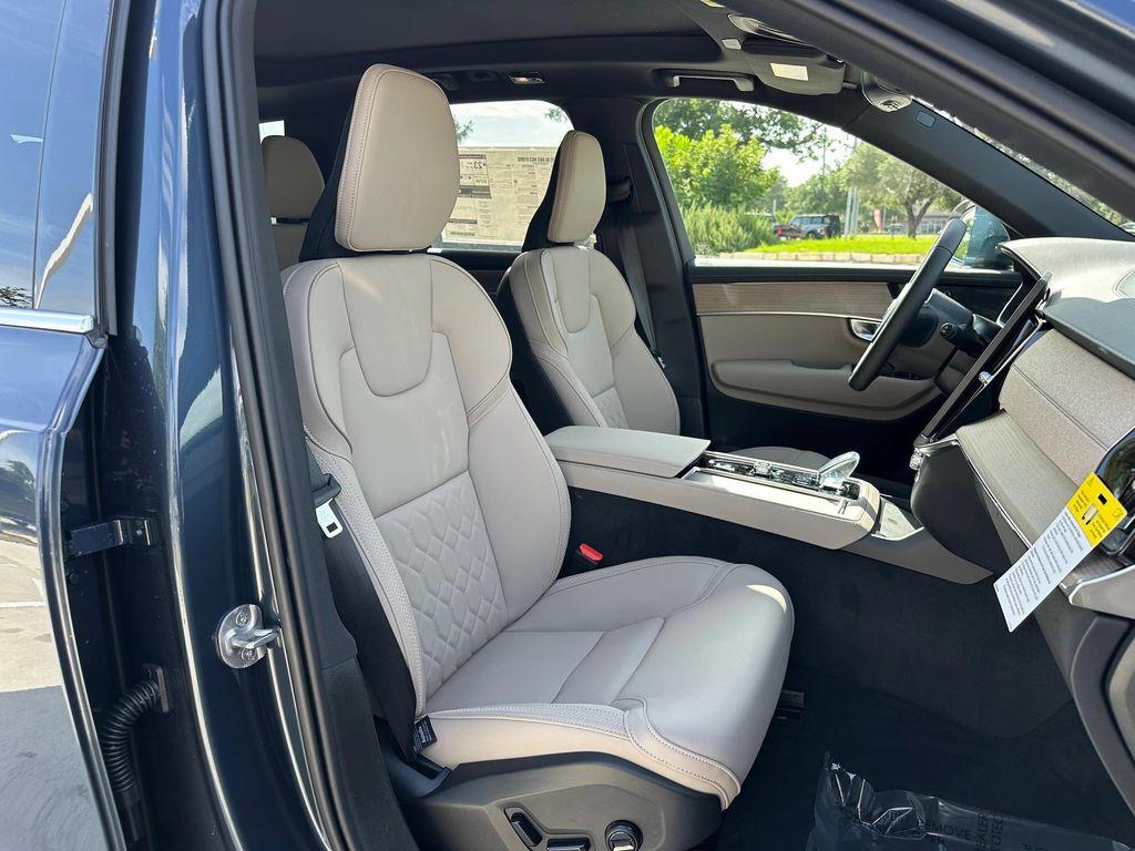 new 2026 Volvo XC90 car, priced at $71,825
