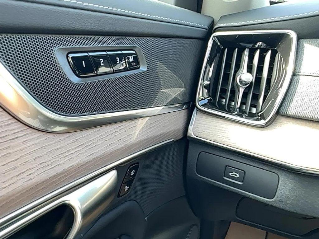 new 2026 Volvo XC90 car, priced at $64,880