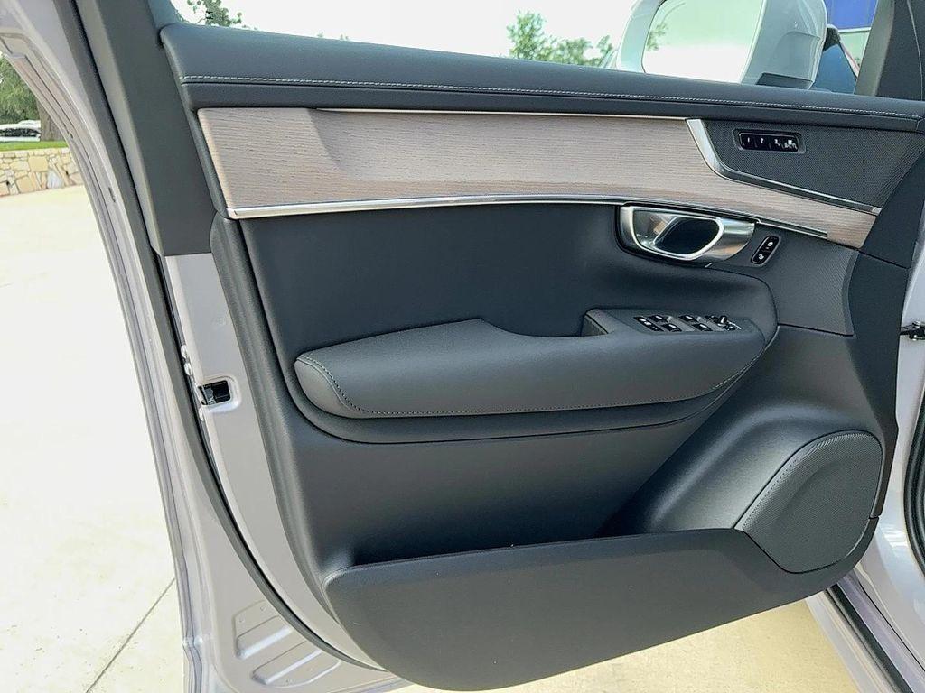 new 2026 Volvo XC90 car, priced at $64,880