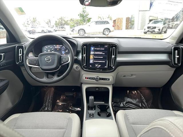 used 2020 Volvo XC40 car, priced at $28,700