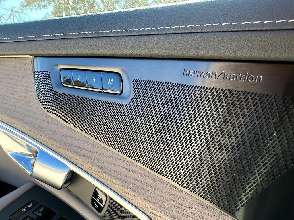 new 2026 Volvo XC90 car, priced at $71,825