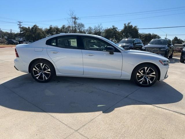 new 2024 Volvo S60 car, priced at $49,695