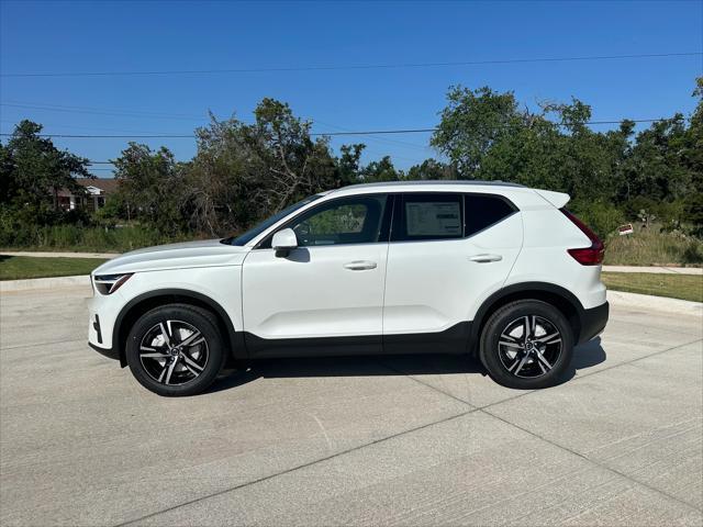 new 2025 Volvo XC40 car, priced at $42,565