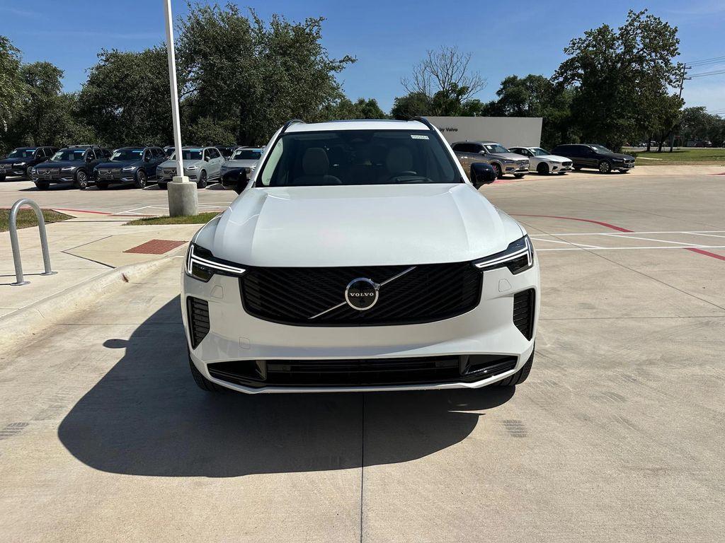 new 2026 Volvo XC90 Plug-In Hybrid car, priced at $85,625