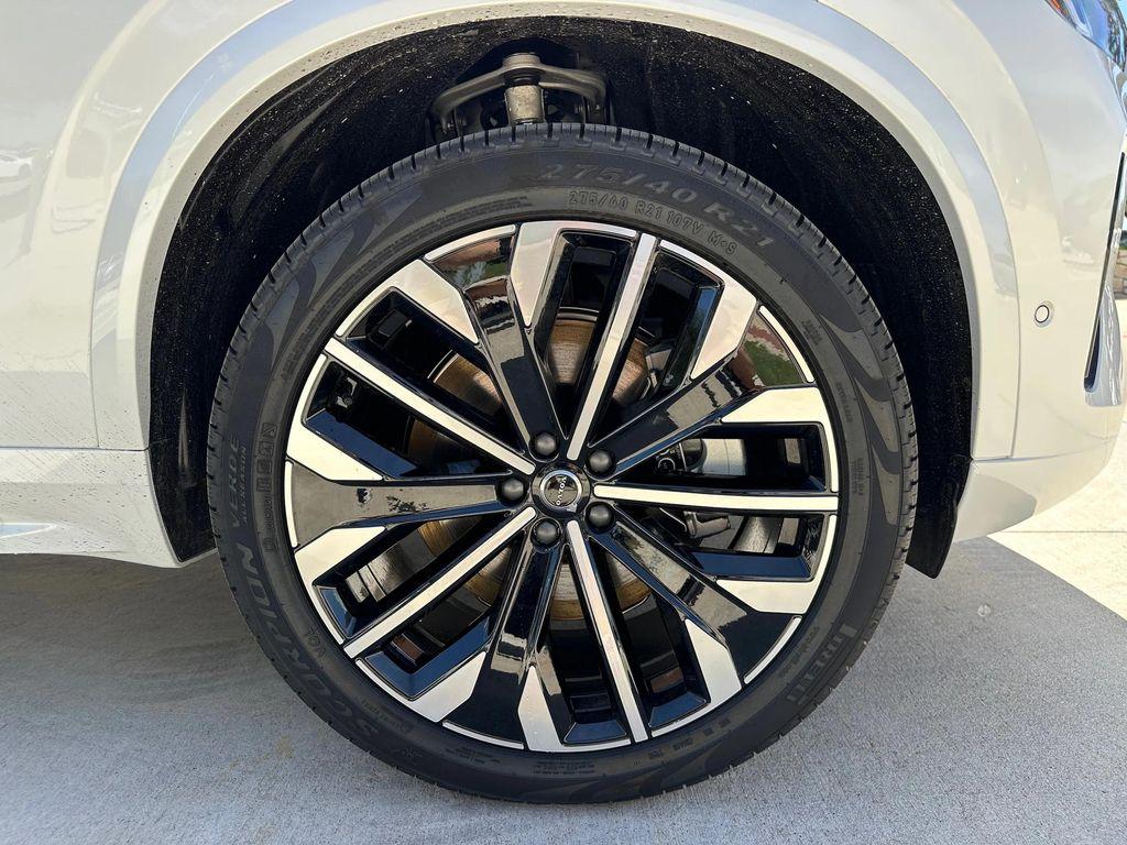 new 2026 Volvo XC90 Plug-In Hybrid car, priced at $85,625
