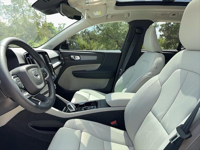 new 2024 Volvo XC40 car, priced at $55,820