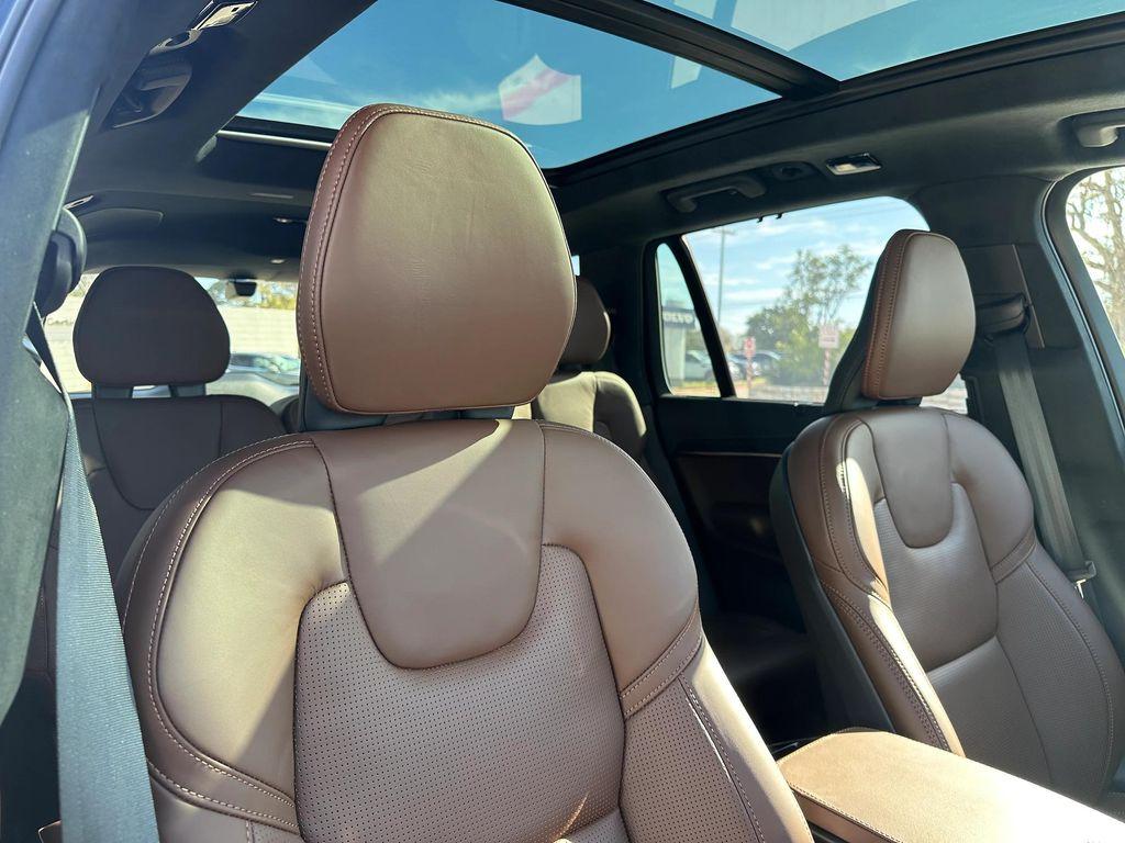 new 2025 Volvo XC90 Plug-In Hybrid car, priced at $92,685