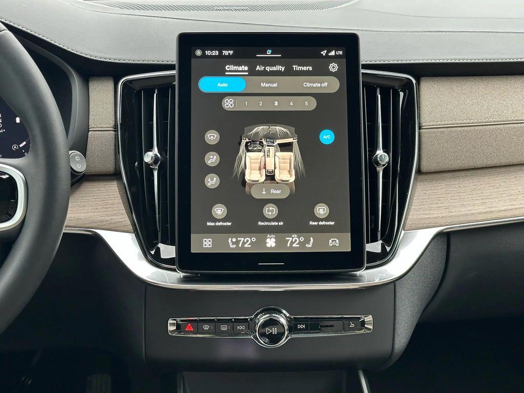 new 2026 Volvo XC90 car, priced at $71,825