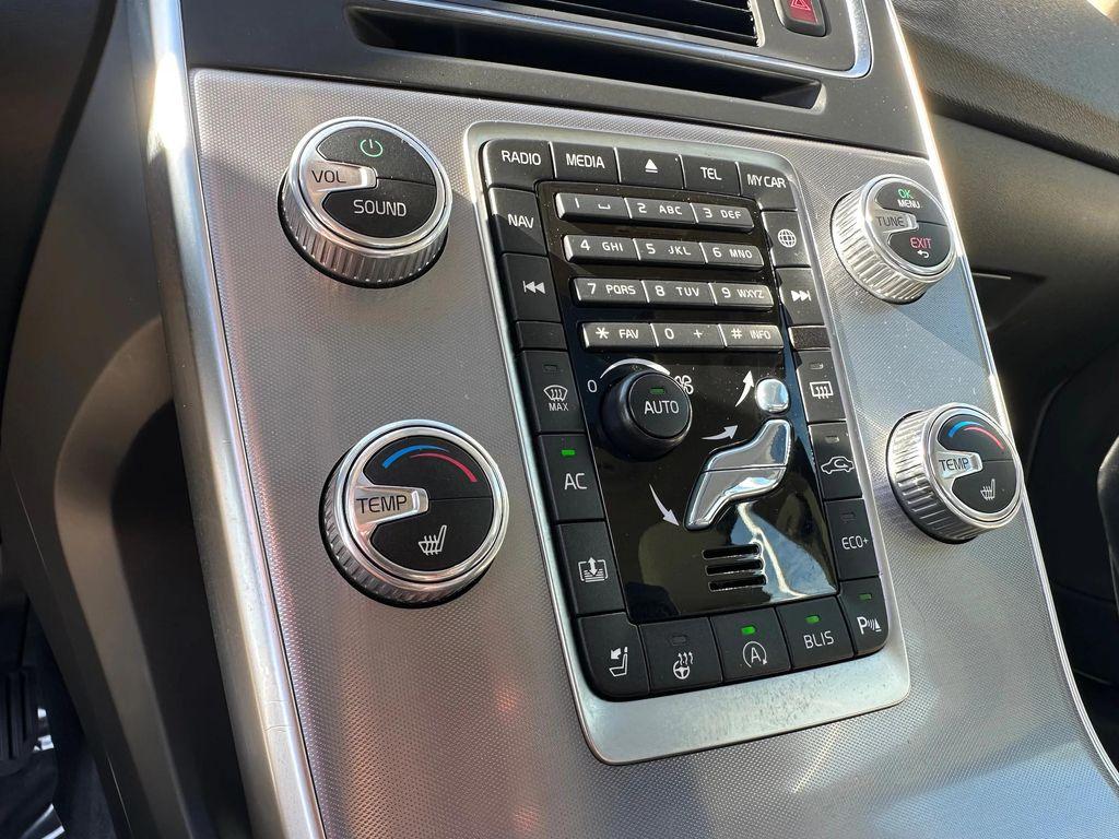 used 2018 Volvo S60 Inscription car, priced at $18,700