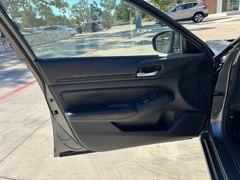 used 2022 Nissan Altima car, priced at $17,999