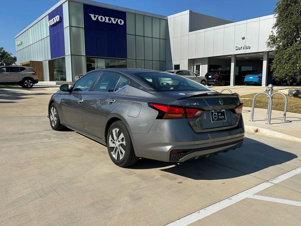 used 2022 Nissan Altima car, priced at $17,999