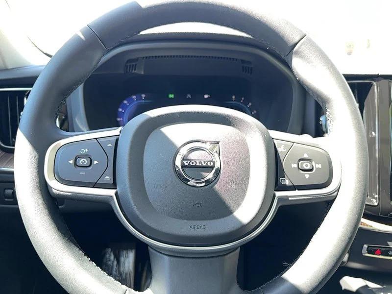used 2022 Volvo XC60 car, priced at $33,999