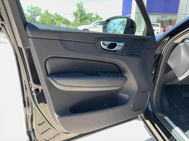 used 2022 Volvo XC60 car, priced at $46,800