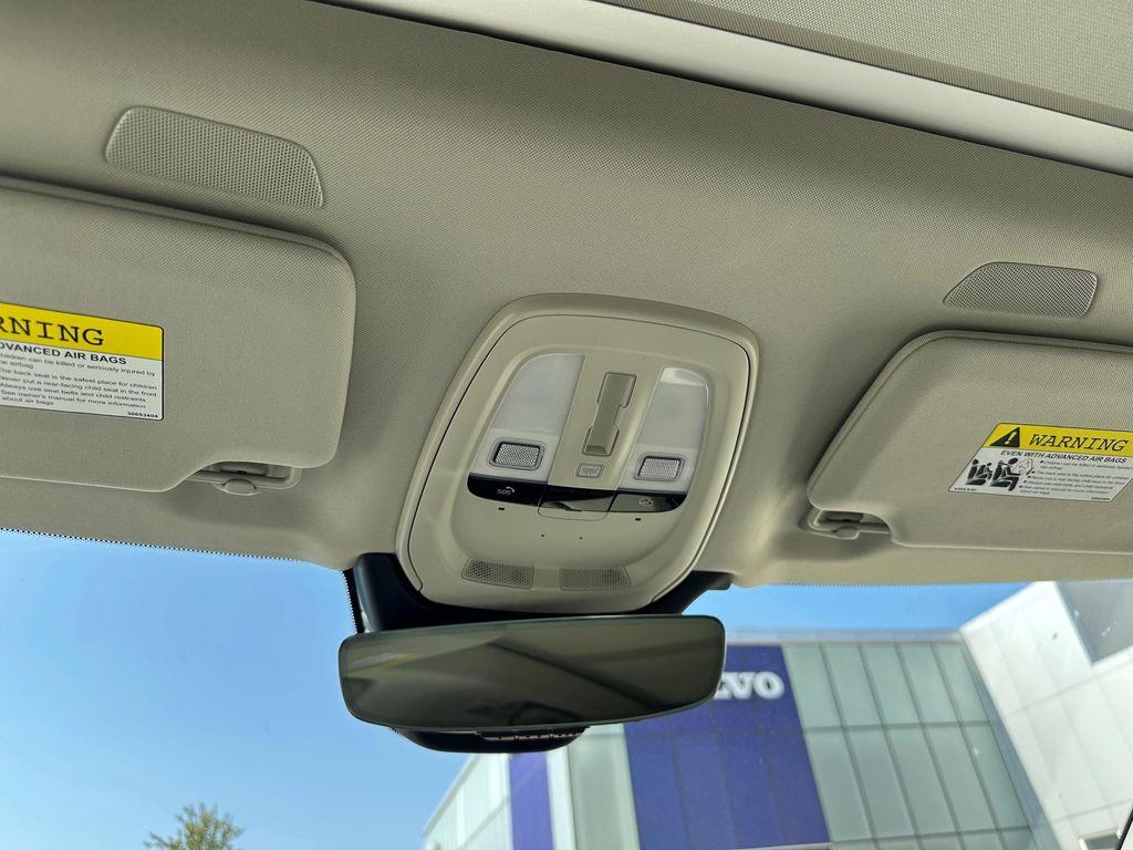 new 2026 Volvo XC90 car, priced at $75,155