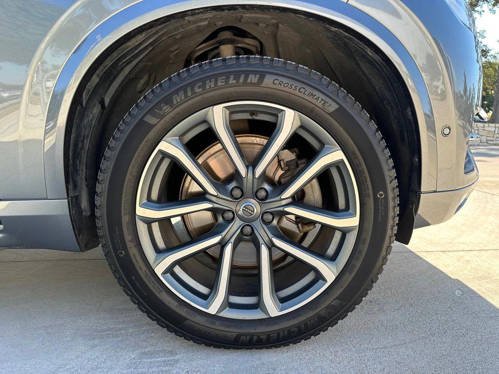 used 2018 Volvo XC90 car, priced at $15,770