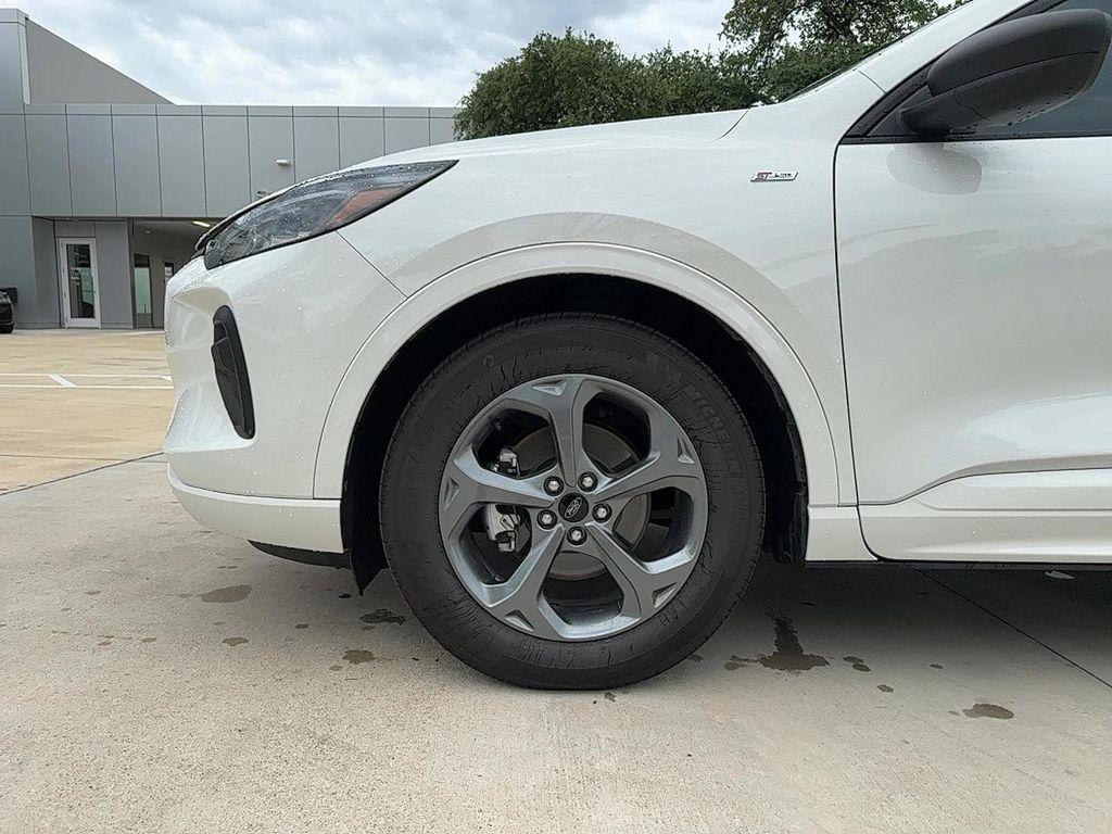 used 2023 Ford Escape car, priced at $22,999