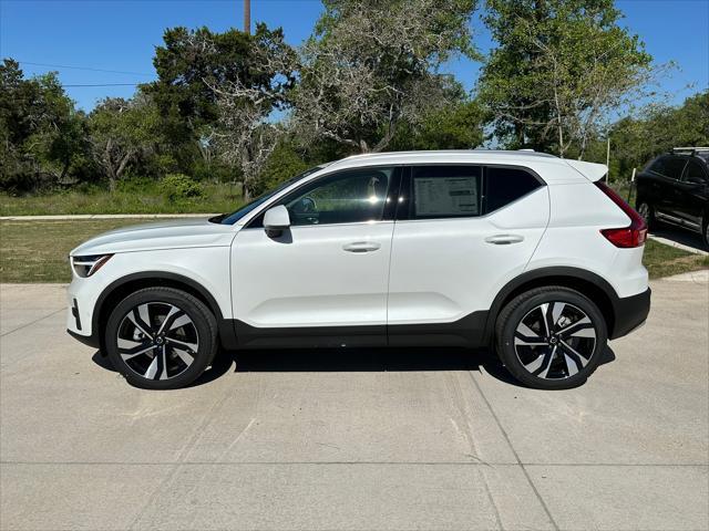 new 2024 Volvo XC40 car, priced at $50,795