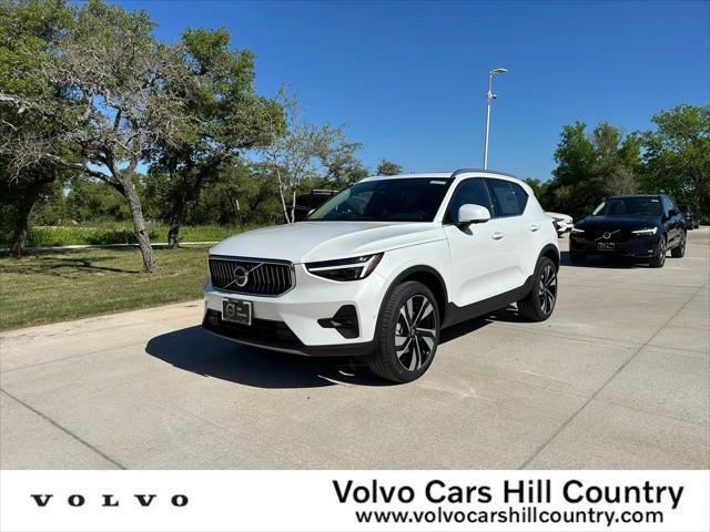 new 2024 Volvo XC40 car, priced at $50,795