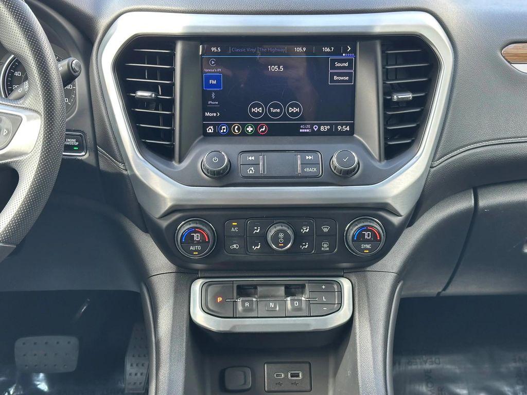 used 2022 GMC Acadia car, priced at $25,700