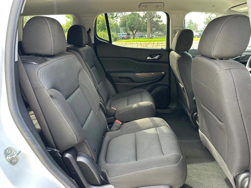 used 2022 GMC Acadia car, priced at $25,700