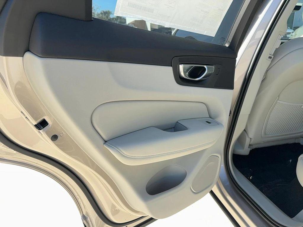 new 2026 Volvo XC60 Plug-In Hybrid car, priced at $75,235