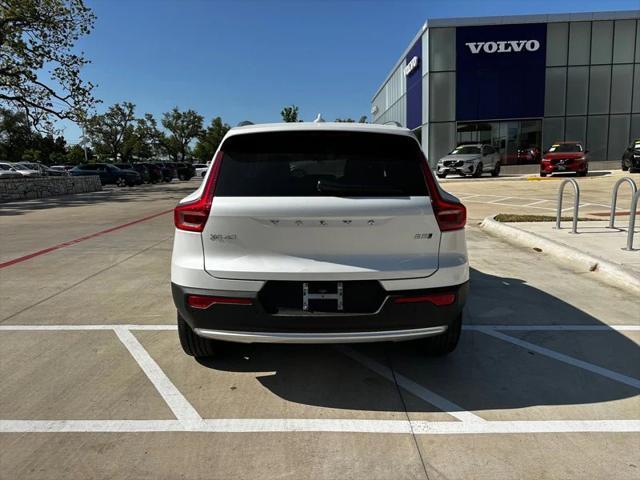 new 2025 Volvo XC40 car, priced at $48,335