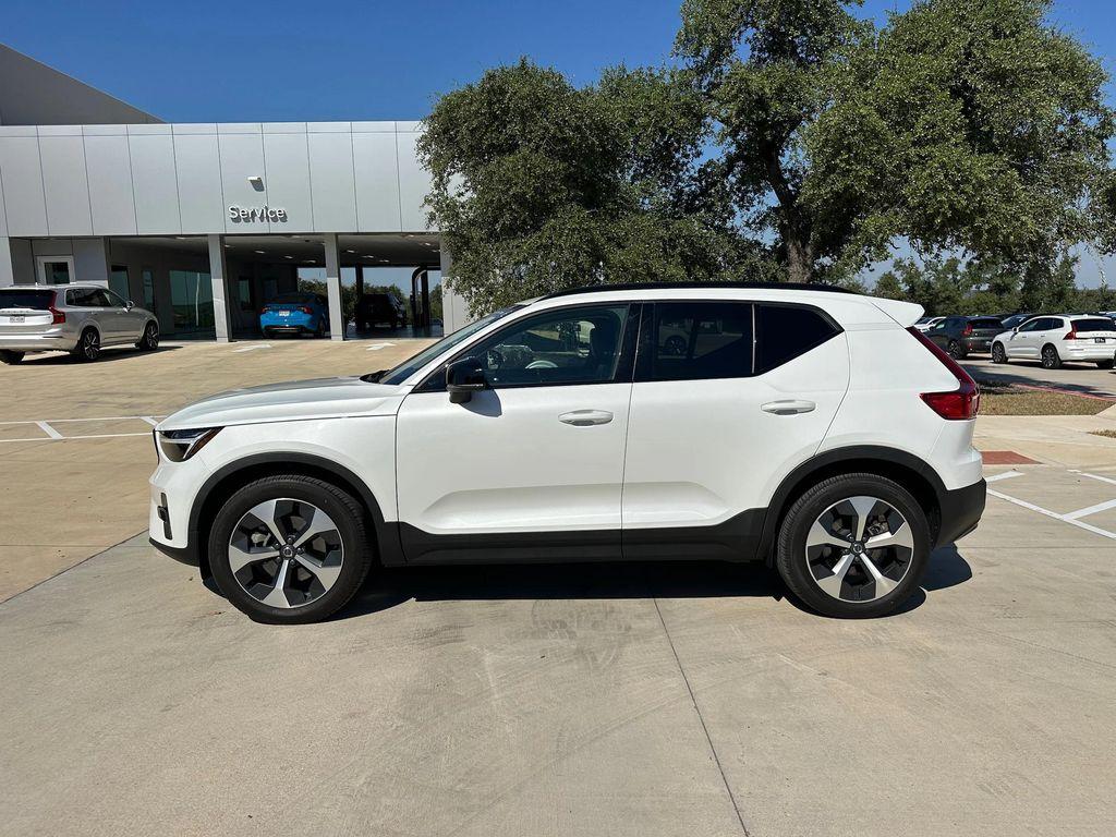 used 2023 Volvo XC40 car, priced at $33,770