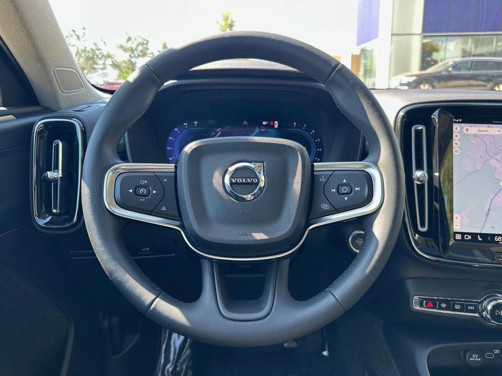 used 2023 Volvo XC40 car, priced at $33,770