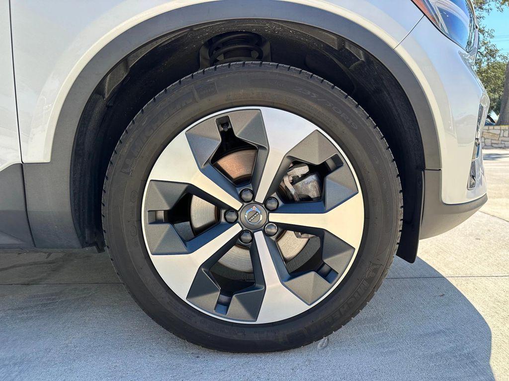 used 2023 Volvo XC40 car, priced at $33,770