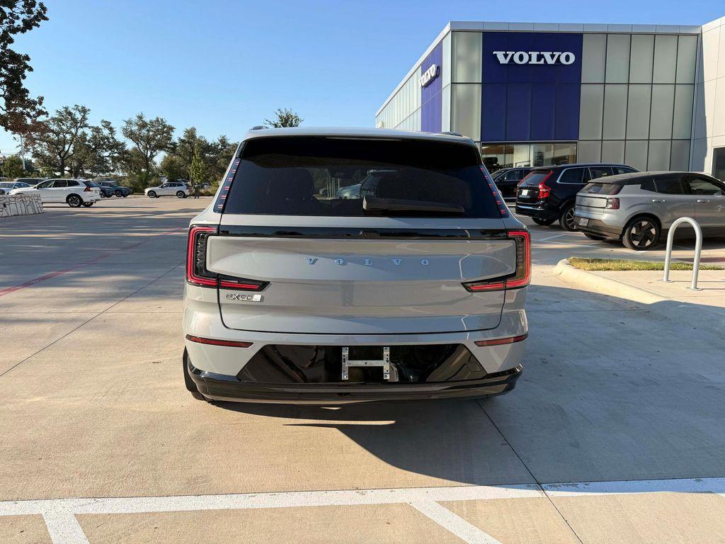 new 2025 Volvo EX90 car, priced at $99,755