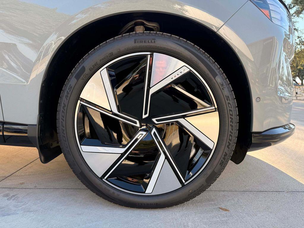 new 2025 Volvo EX90 car, priced at $99,755