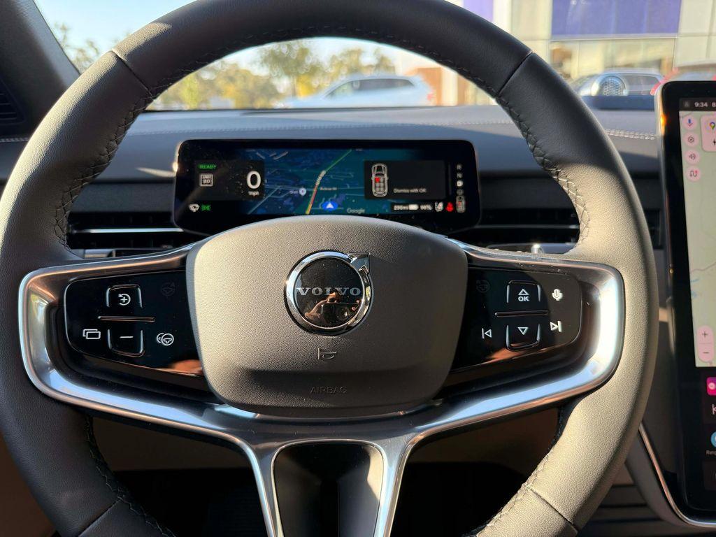 new 2025 Volvo EX90 car, priced at $99,755