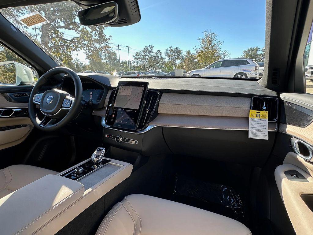 new 2026 Volvo XC90 car, priced at $71,825